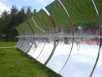 Parabolischer Sonnenkollektor