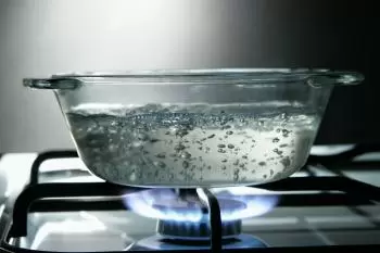 Bei welcher Temperatur kocht das Wasser?